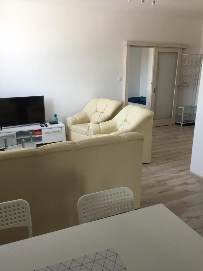 Apartman C.1 Haliganda*** Apartment Liptovsky Hradok Exterior photo